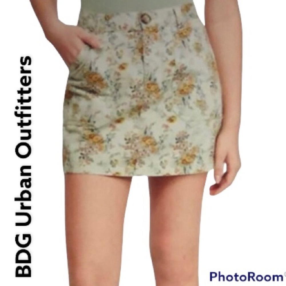 BDG UO green floral green denim skirt mini Sz L